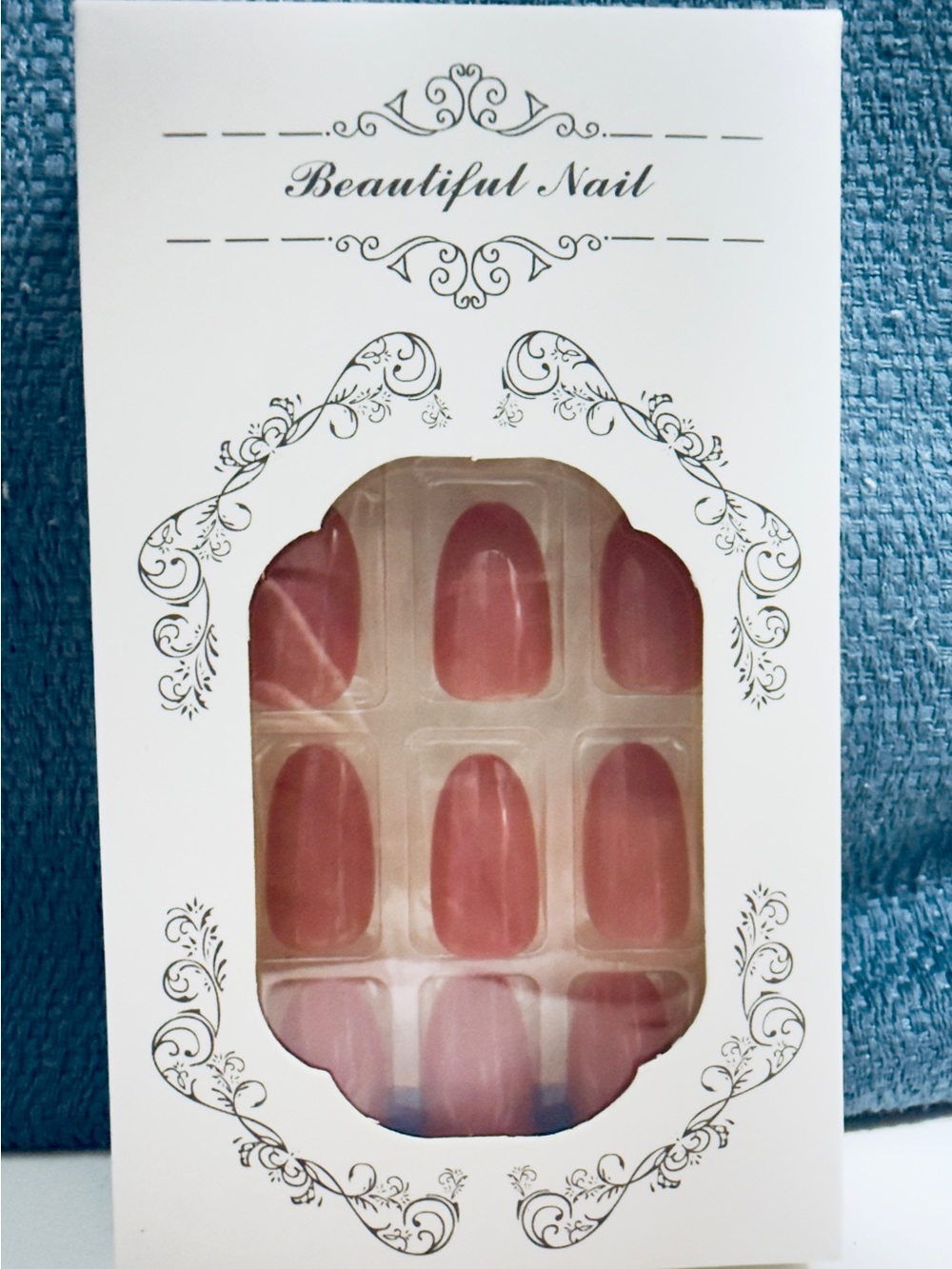 Press-On Nails in Dusty Rose